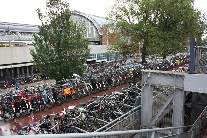 Illustration for article titled Is The Bike City An Alternate Universe, Or A Glimpse Of Your Urban Future?